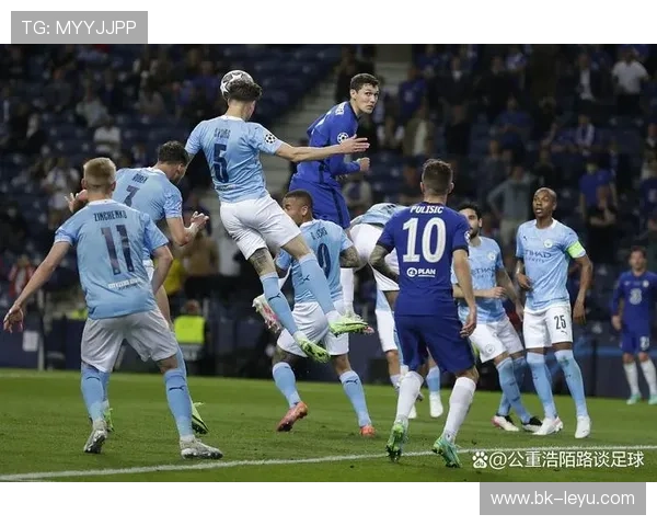 从传控到登顶欧洲！曼城死忠张航的朝圣之路，如何解读英超战术？