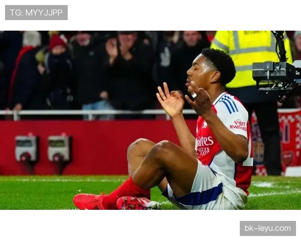 西甲卡斯蒂亚新星闪耀赛场，年轻天才引爆未来期待