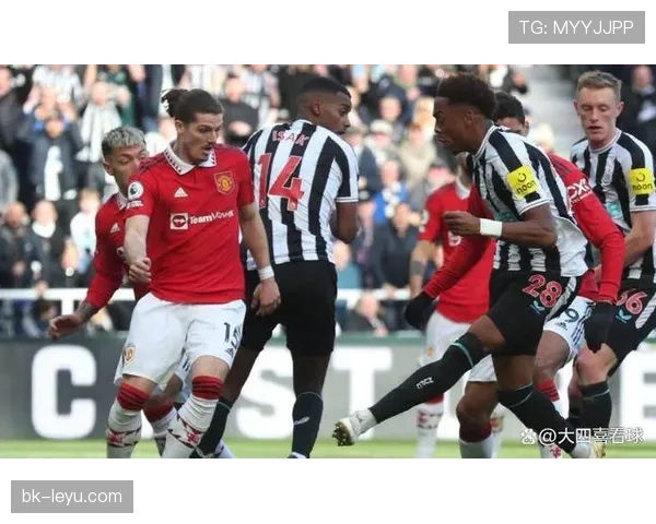 埃因霍温延续强势表现，全力冲刺欧冠淘汰赛