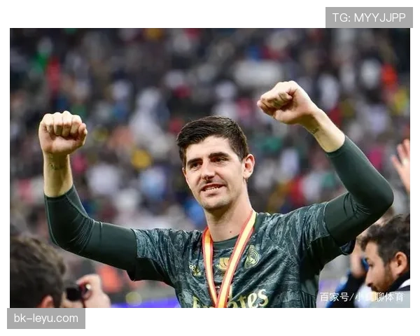 库尔图瓦持续进化，刷新足球史上最年轻守门员纪录